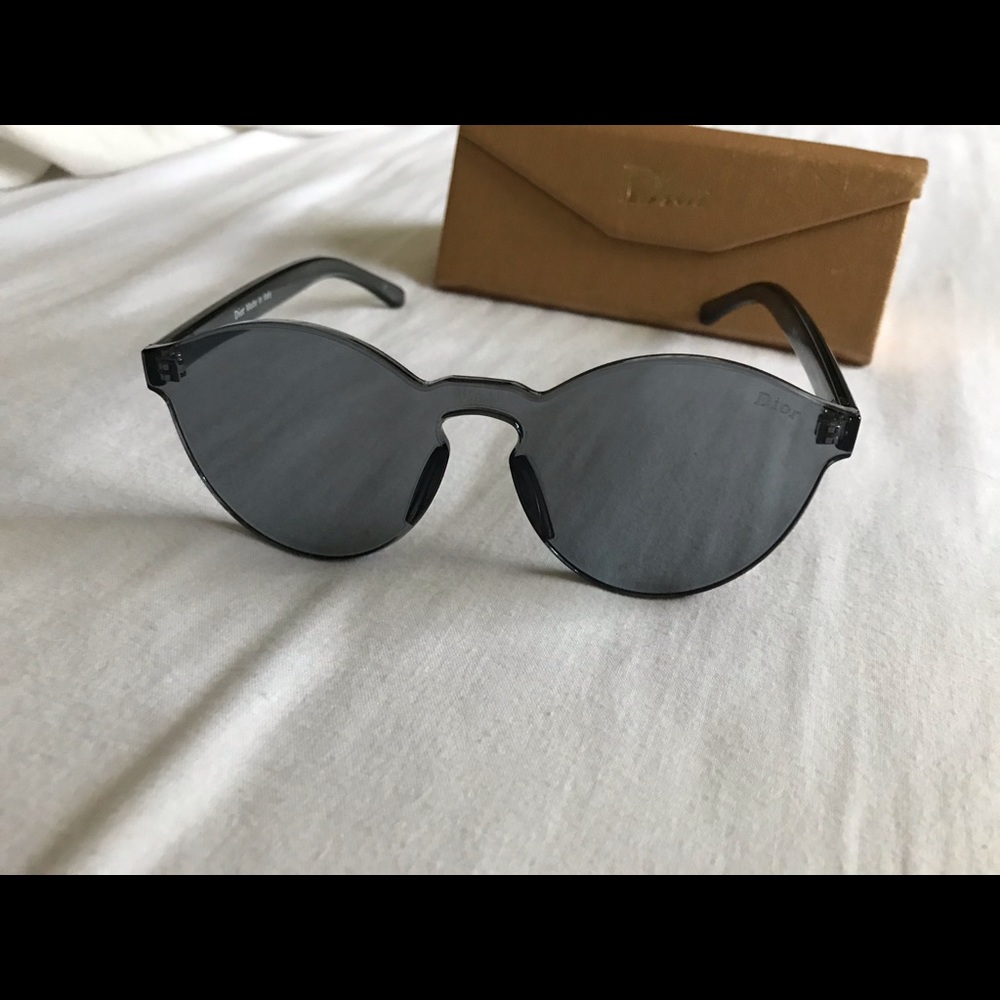 Dior Color Quake Glasses